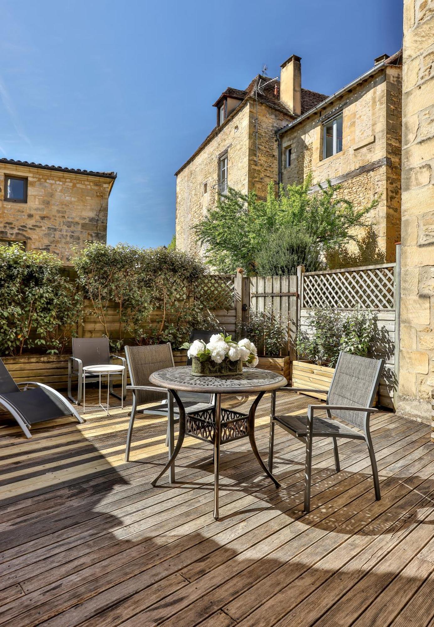 La Villa Des Consuls - Gite De Tourisme De Charme Sarlat-la-Caneda Bagian luar foto