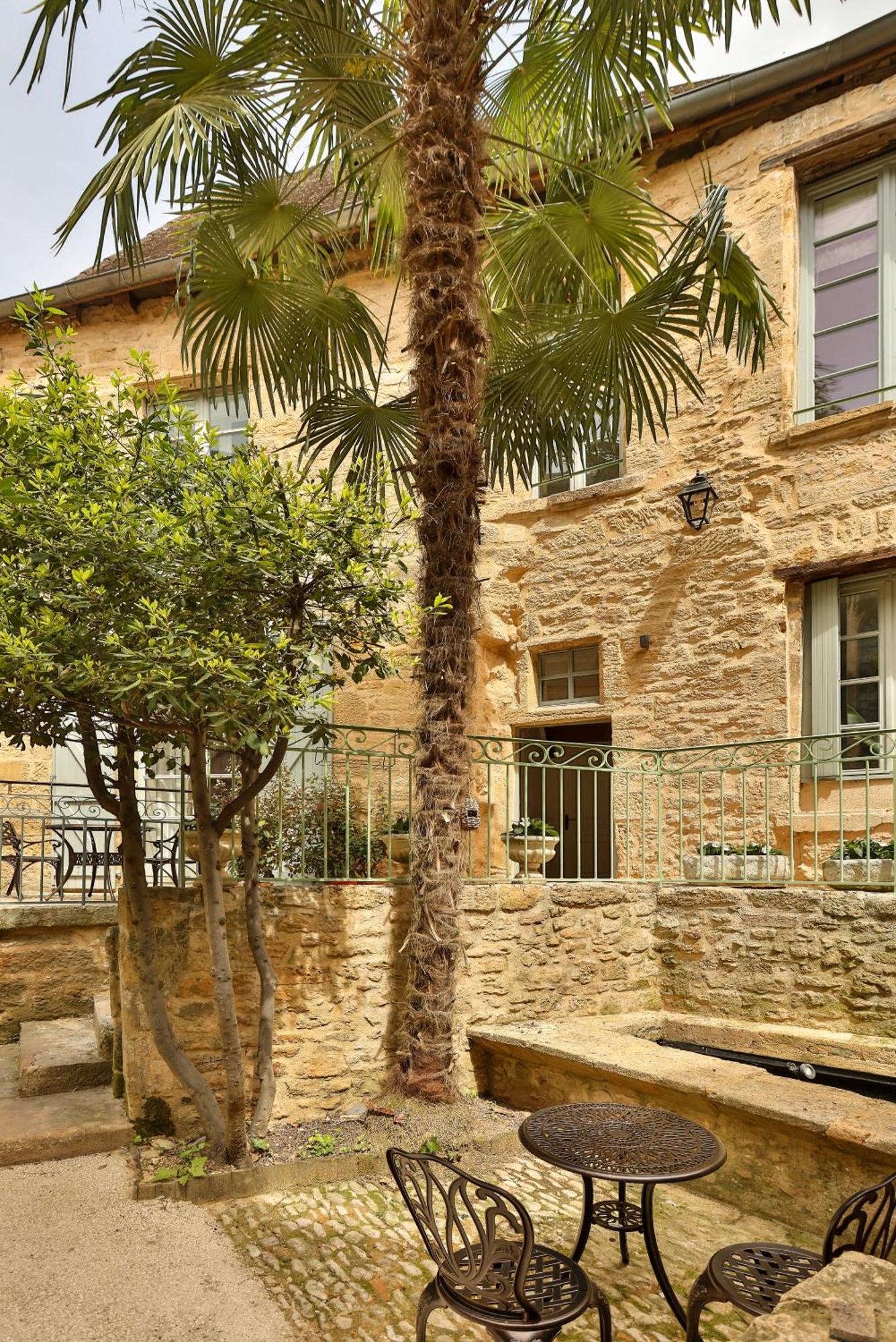 La Villa Des Consuls - Gite De Tourisme De Charme Sarlat-la-Caneda Bagian luar foto